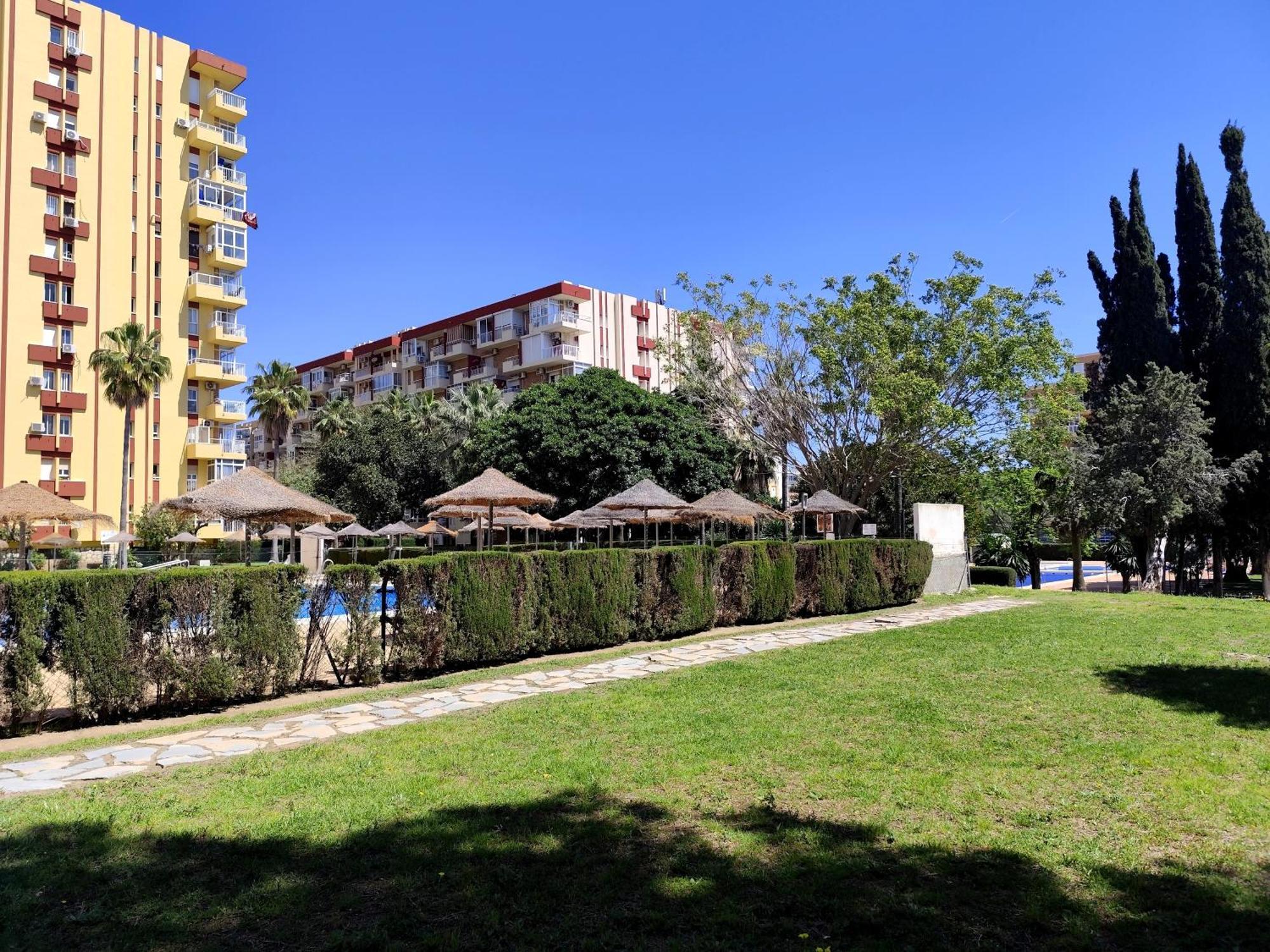 Alma Benalmádena